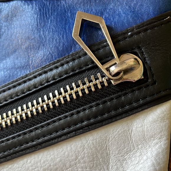 Botkier cobalt blue and white clutch - Picture 3 of 8